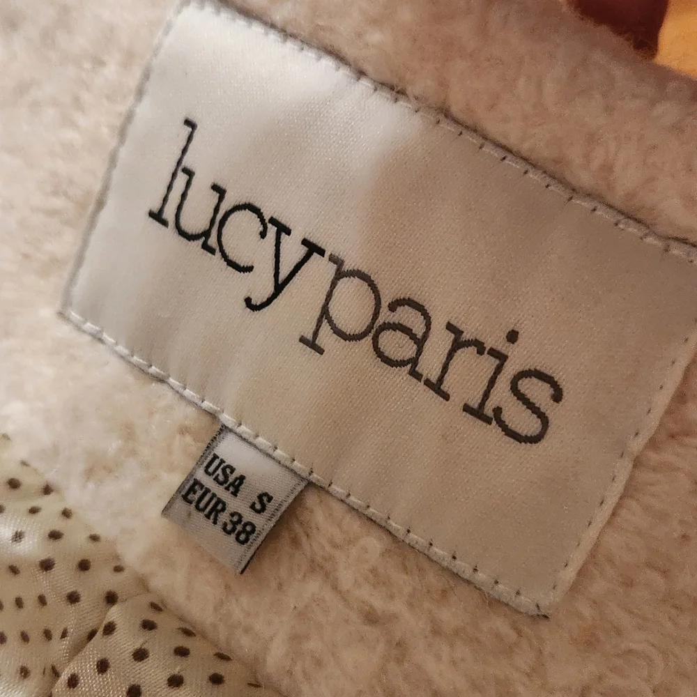 Gorgeous Cream Coat EUC! - Picture 3 of 10